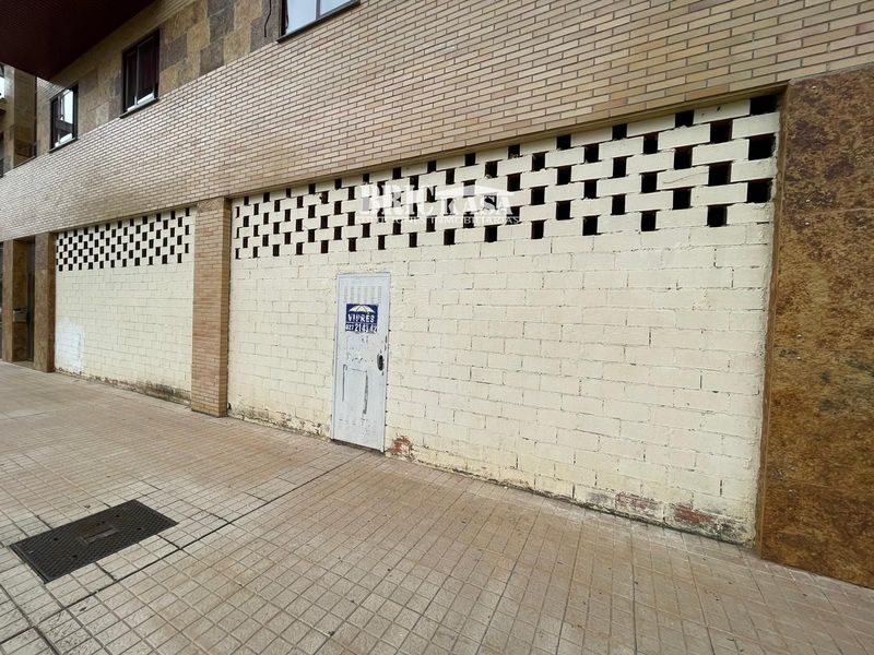 Local Comercial en venta Cáceres. Ref: 1376. Brickasa