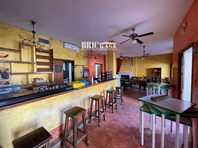 Local Comercial en alquiler Torreorgaz, Cáceres. Ref: 1596. Brickasa