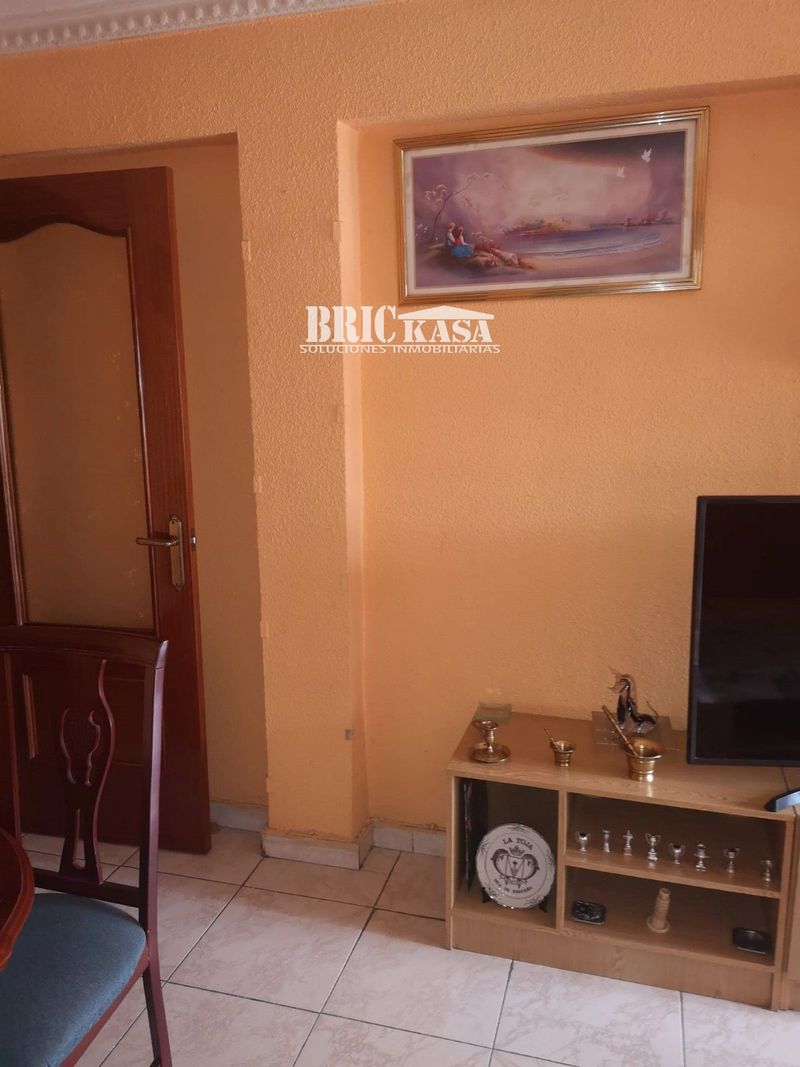 Piso en venta Alcalá de Henares, Madrid. Ref: 1664. Brickasa