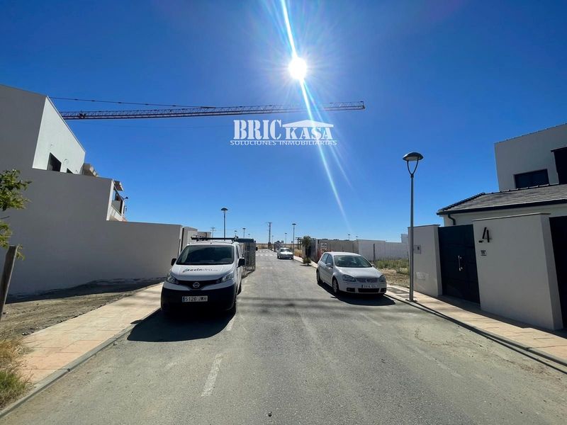 Parcela en venta Casar De Caceres, Cáceres. Ref: 1754. Brickasa