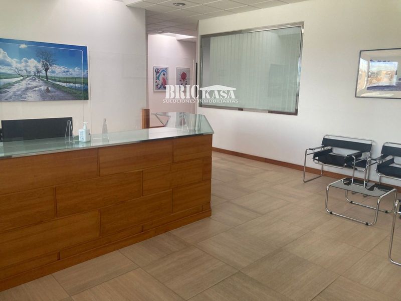 Oficina en alquiler Cáceres. Ref: 1909. Brickasa