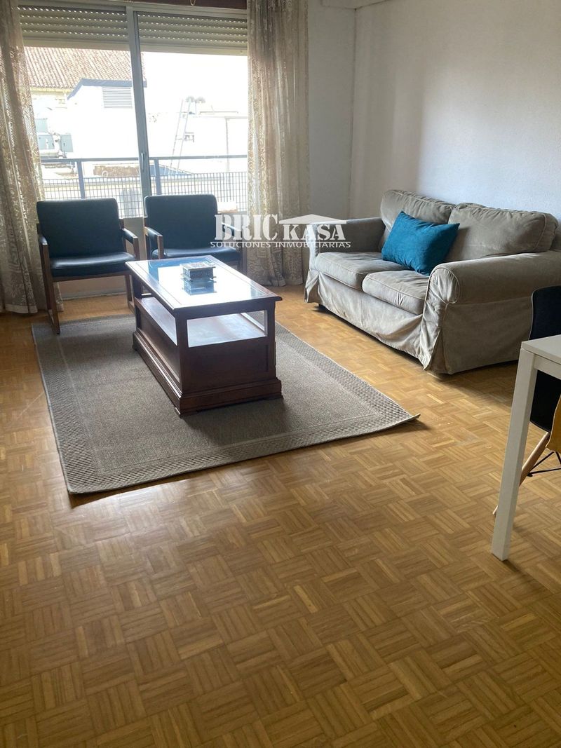 Piso en alquiler Cáceres. Ref: 1945. Brickasa