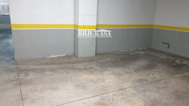 Garaje en alquiler Cáceres. Ref: 2002. Brickasa