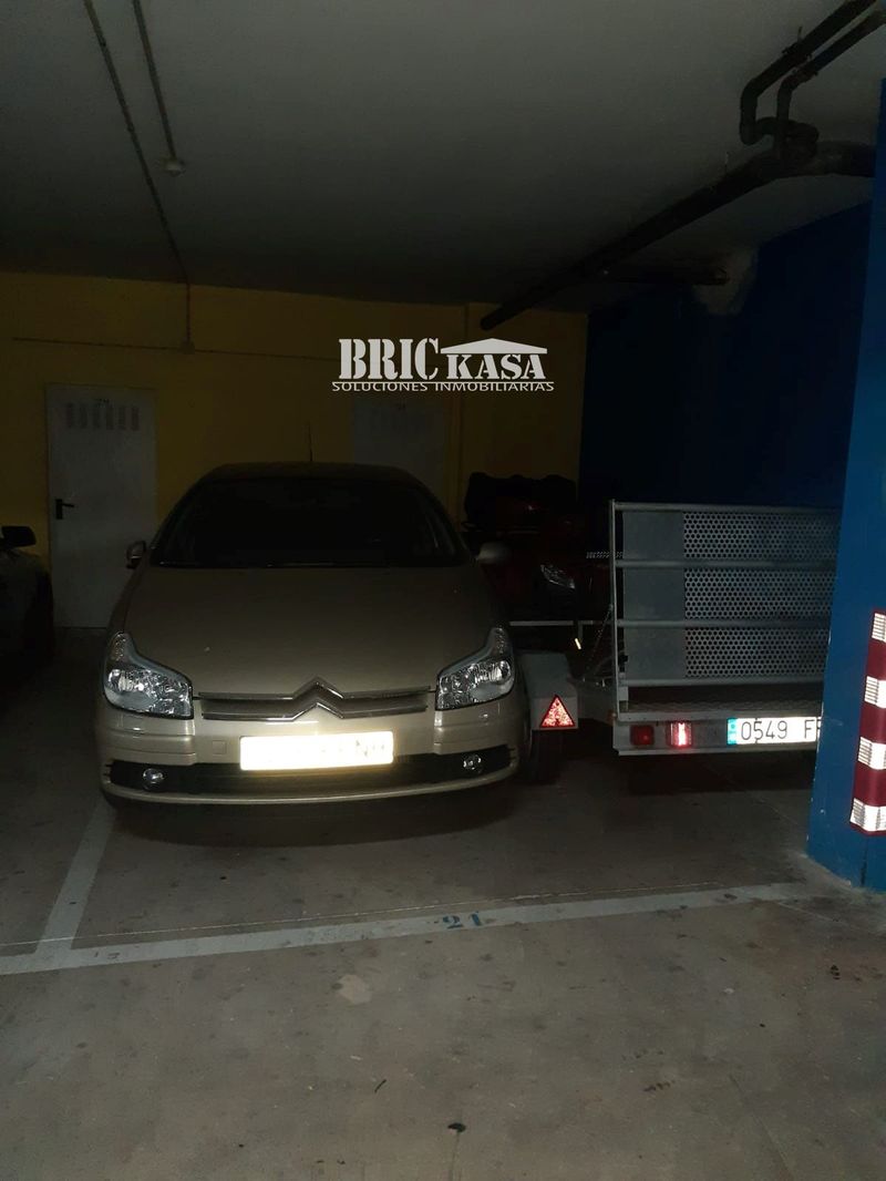 Garaje en venta Cáceres. Ref: 2011. Brickasa