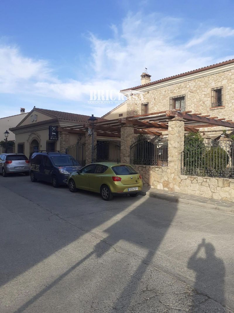 Edificio Singular en venta Monroy, Cáceres. Ref: 2052. Brickasa