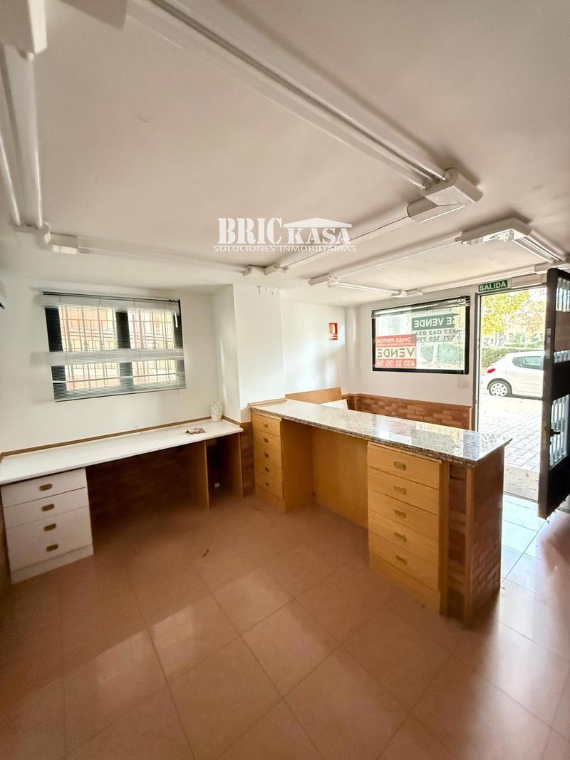 Local Comercial en venta Cáceres. Ref: 2126. Brickasa