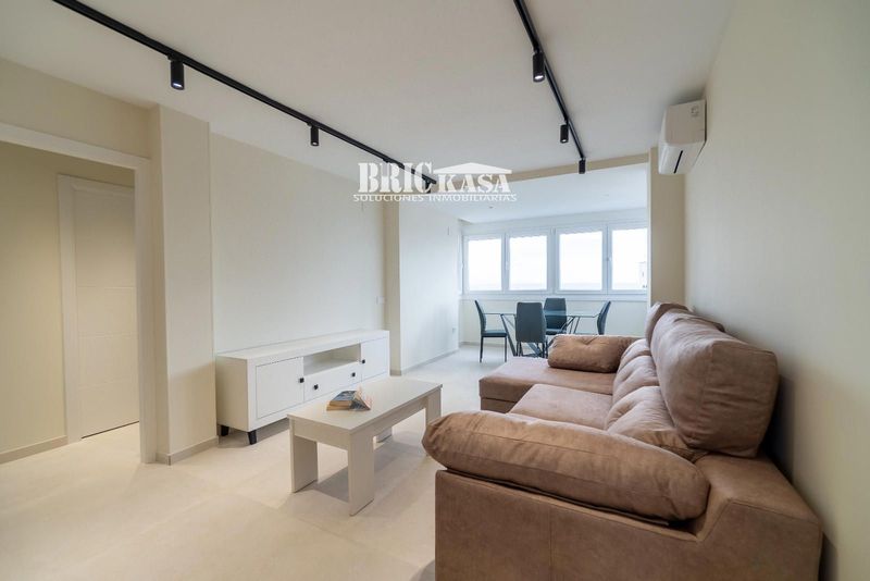 Piso en venta Torremolinos, Málaga. Ref: 2182. Brickasa