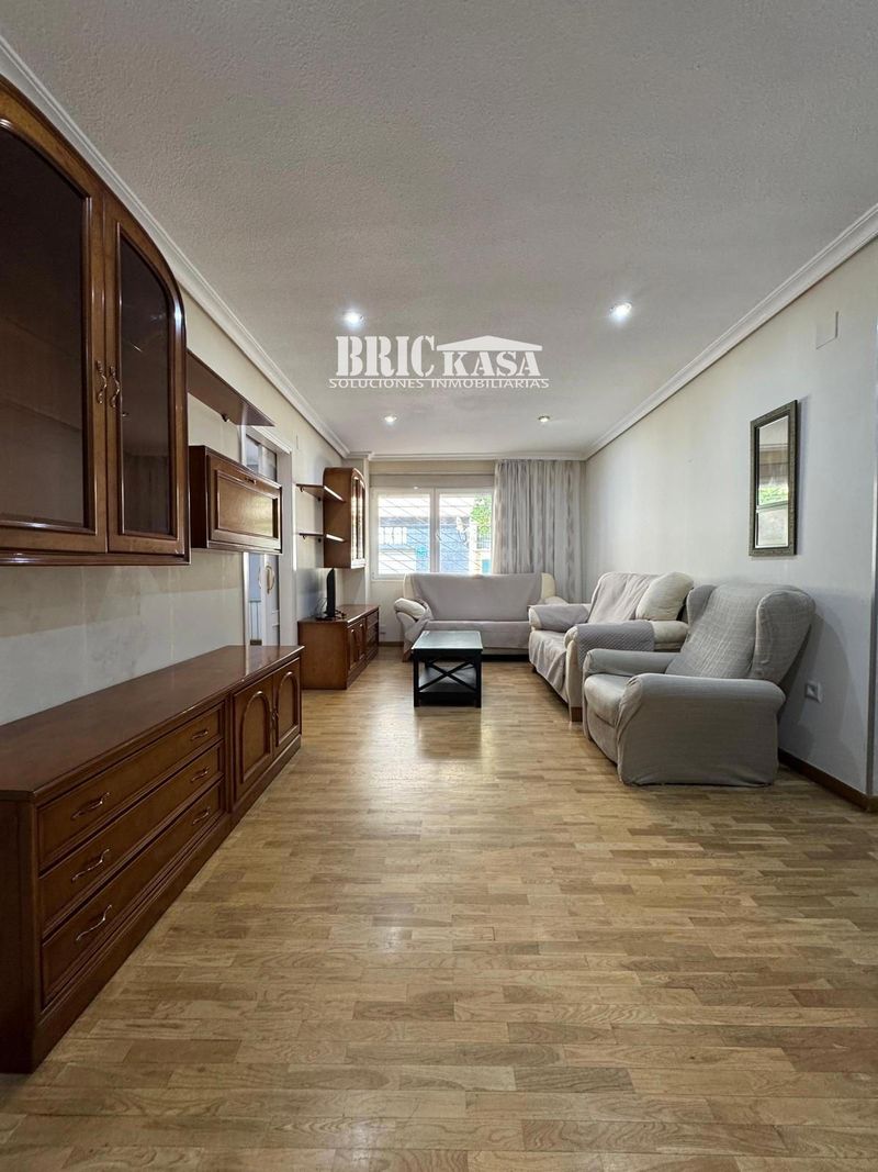 Piso en venta Cáceres. Ref: 2193. Brickasa