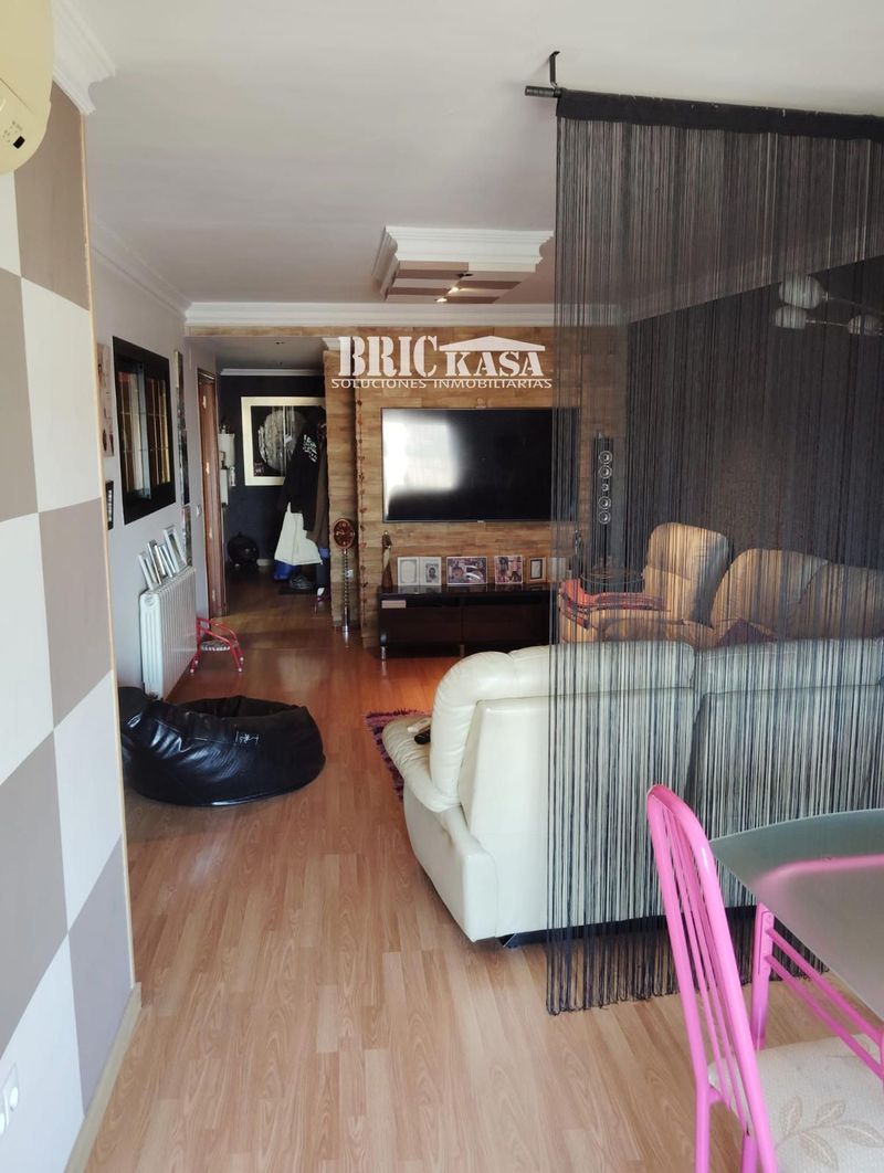 Piso en alquiler Cáceres. Ref: 2198. Brickasa