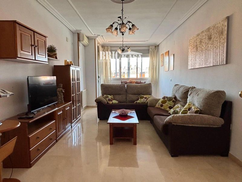 Piso en alquiler Cáceres. Ref: 2232. Brickasa