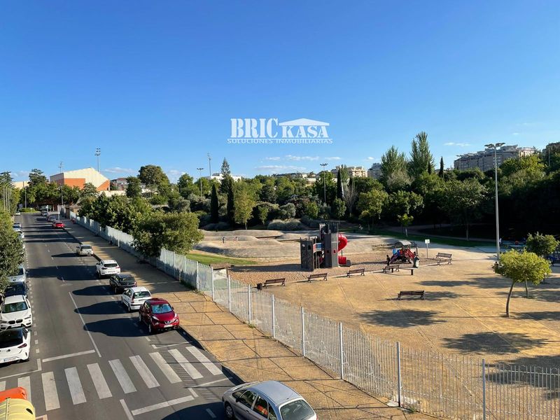 Piso en alquiler Cáceres. Ref: 2270. Brickasa