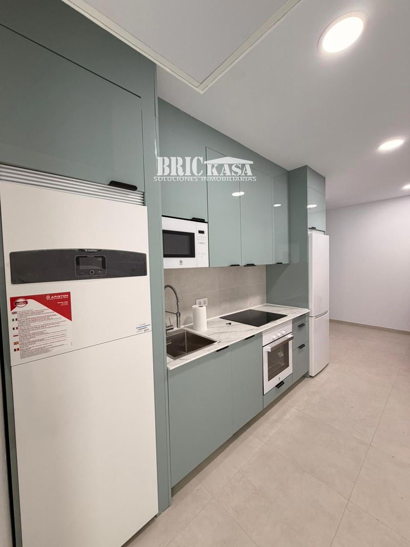 Piso en alquiler Cáceres. Ref: 2274. Brickasa