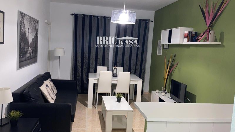 Piso en alquiler Cáceres. Ref: 2296. Brickasa