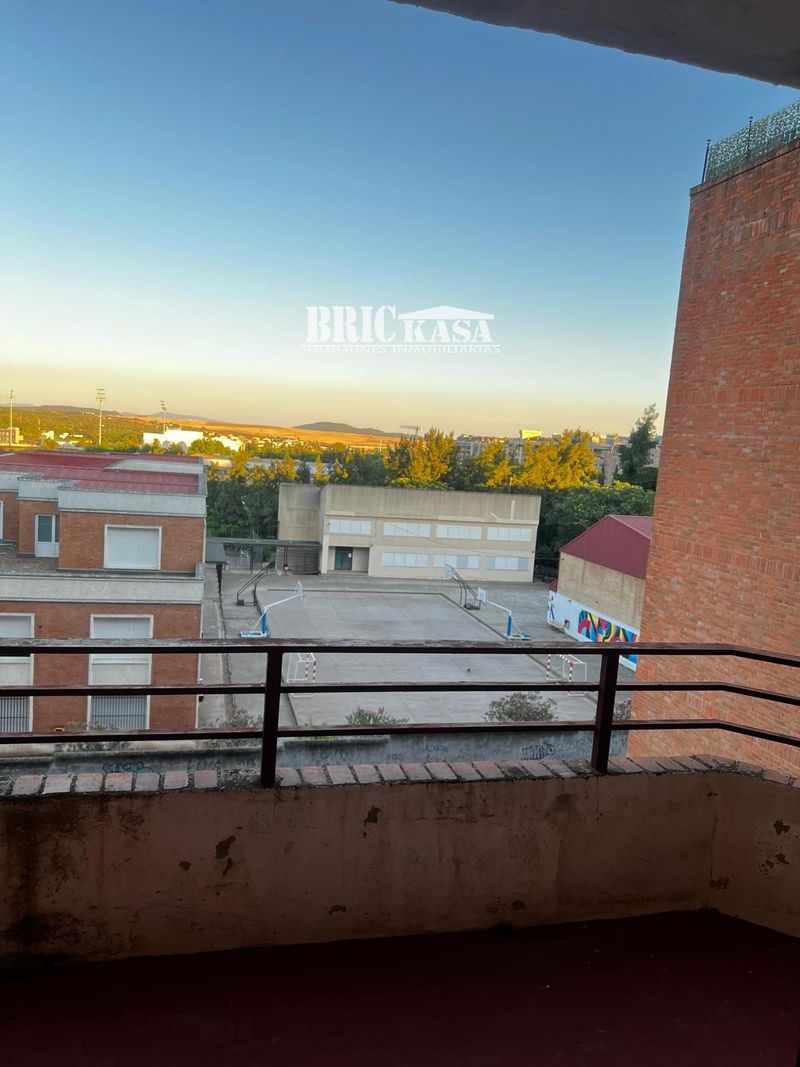 Piso en venta Cáceres. Ref: 2327. Brickasa