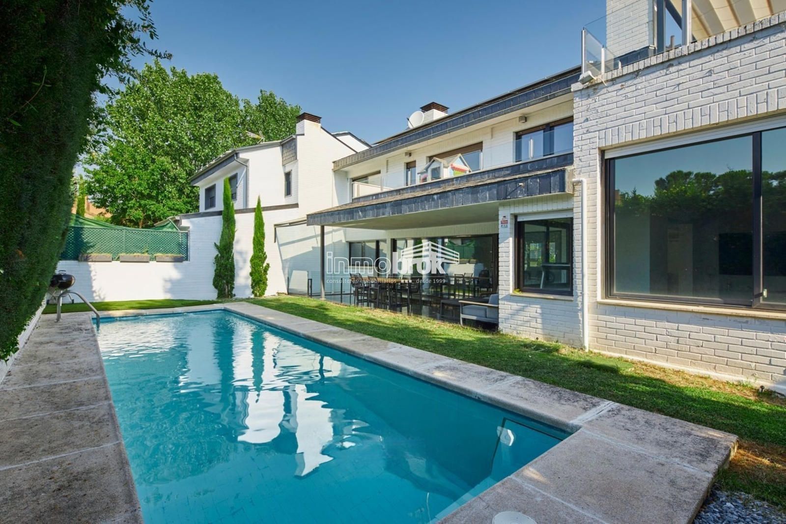 Chalet Pareado en venta Alcobendas, Madrid. Ref: 2790. Inmobrok Consultores Inmobiliarios