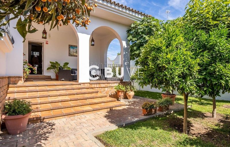 Xalet Independent en venda Tomares, Sevilla. Ref: 20247. BUVE.APP