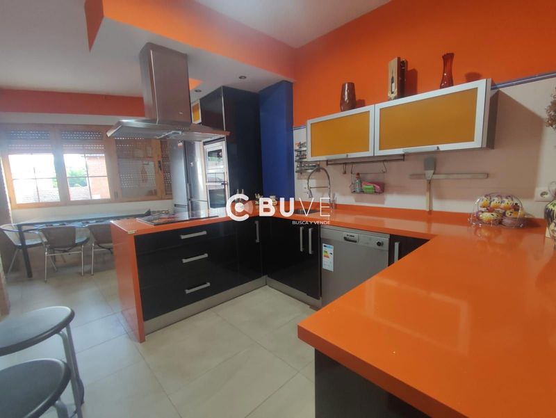 House for sale El Robledo, Ciudad Real. Ref: 23478. BUVE.APP