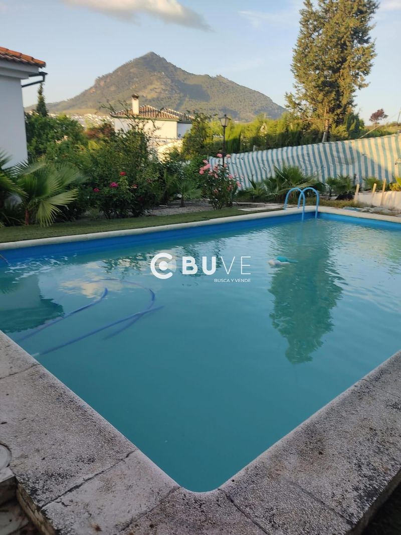 Chalet Independiente en venta Rute, Córdoba. Ref: 23942. BUVE.APP