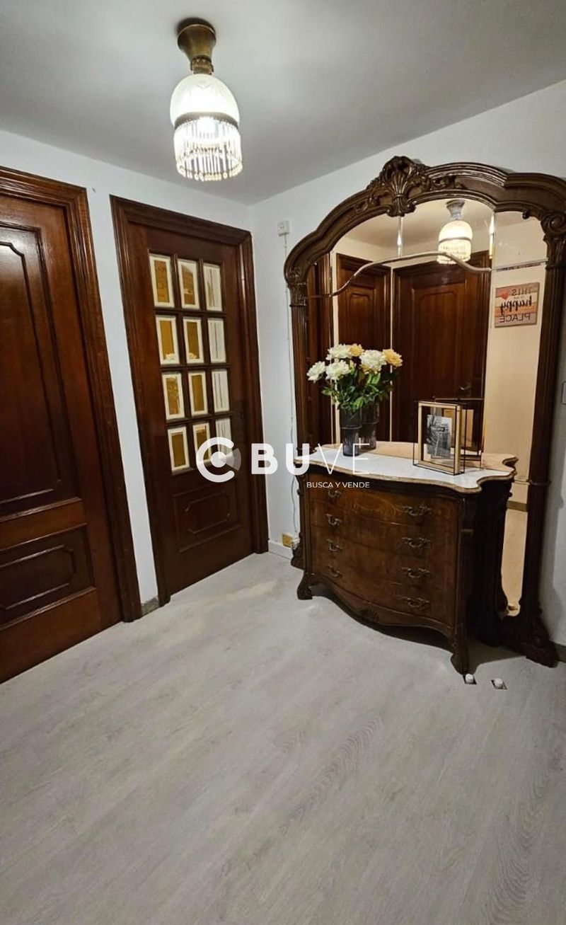 Casa en venta Santiago De Compostela, A Coruña. Ref: 33080. BUVE.APP