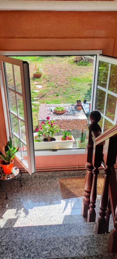 Chalet Independiente en venta Ames, A Coruña. Ref: 33512. BUVE.APP