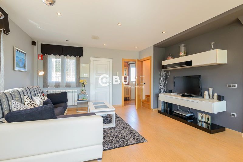 Adossat en venda Castrillón, Asturias. Ref: 34585. BUVE.APP