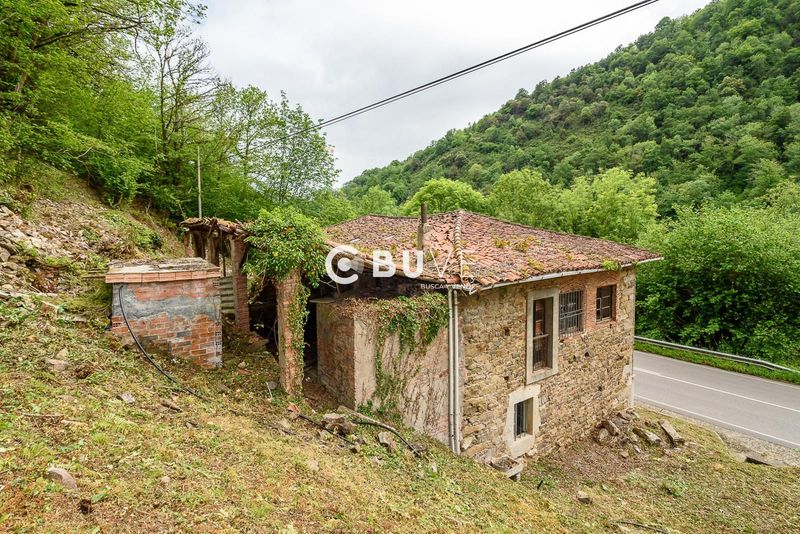 Cases en venda Belmonte de Miranda, Asturias. Ref: 35898. BUVE.APP