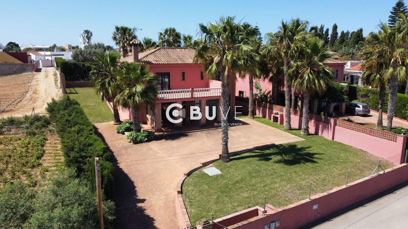 Adossat en venda Conil De La Frontera, Cádiz. Ref: 37282. BUVE.APP