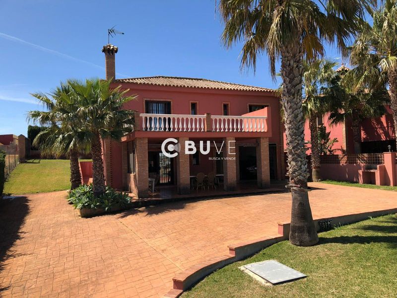 Adosado en venta Conil De La Frontera, Cádiz. Ref: 37282. BUVE.APP