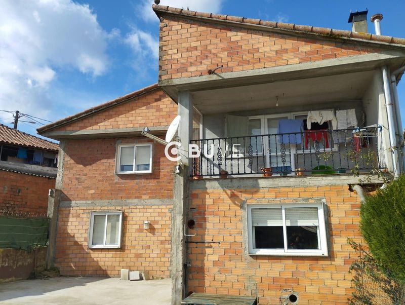 Cases en venda Lalín, Pontevedra. Ref: 38614. BUVE.APP