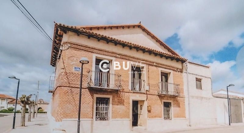 Chalet Independiente en venta San Miguel Del Pino, Valladolid. Ref: 39441. BUVE.APP