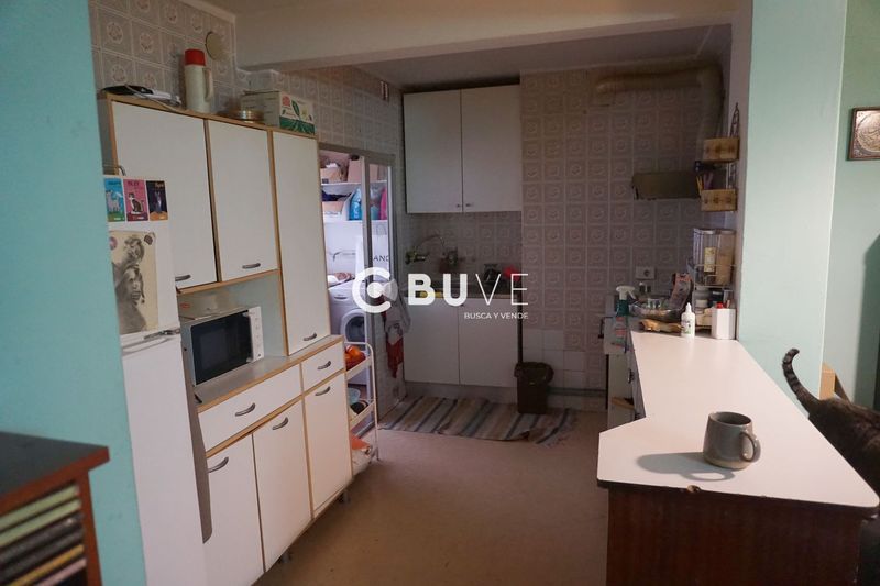 Piso en venta Santiago De Compostela, A Coruña. Ref: 40064. BUVE.APP