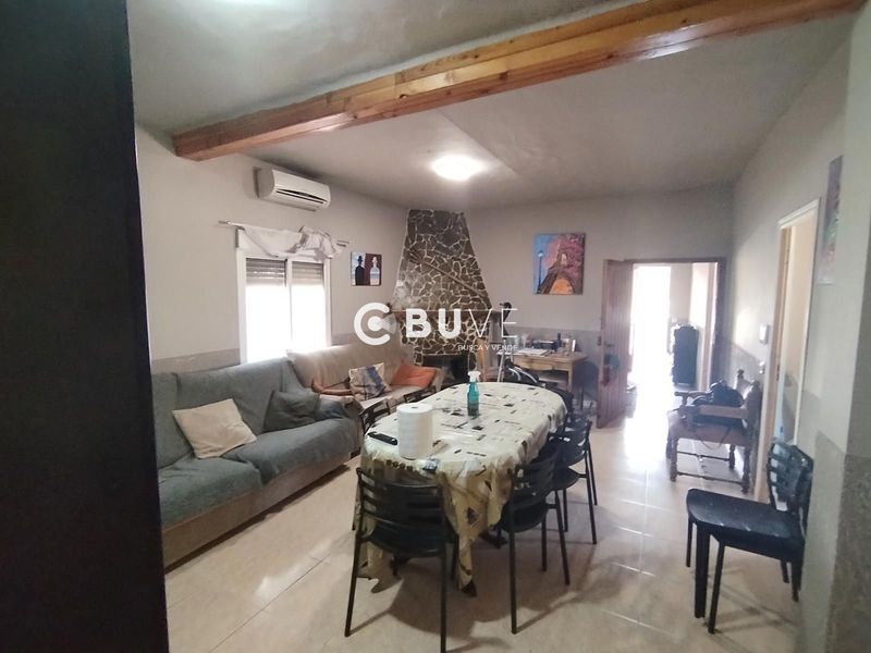 Chalet Independiente en venta Monóver/Monóvar, Alicante. Ref: 40082. BUVE.APP