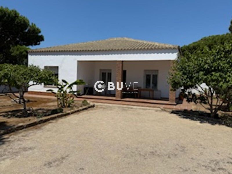 Xalet Independent en venda Chiclana de la Frontera, Cádiz. Ref: 40510. BUVE.APP