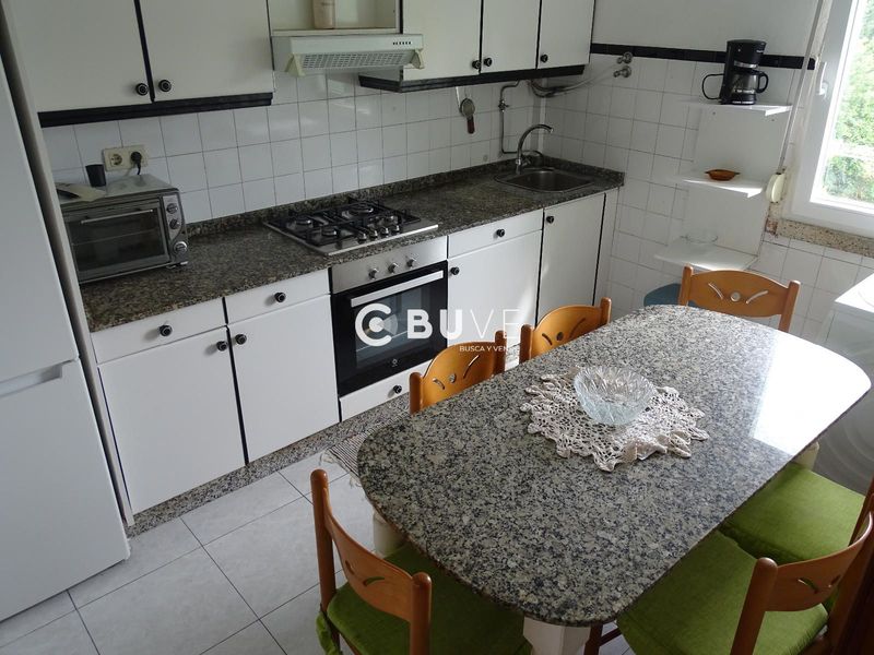 Flat for sale A Pobra Do Caramiñal, A Coruña. Ref: 41277. BUVE.APP