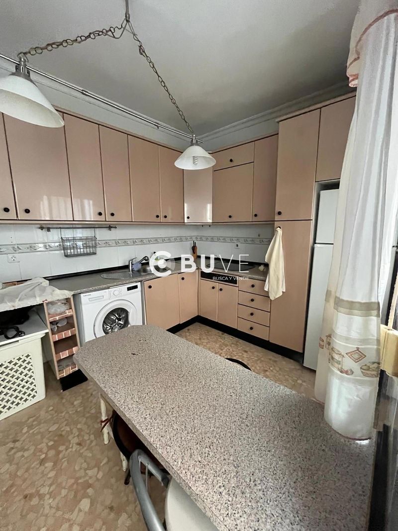 Adossat en venda San Jose de la Rinconada, Sevilla. Ref: 42787. BUVE.APP