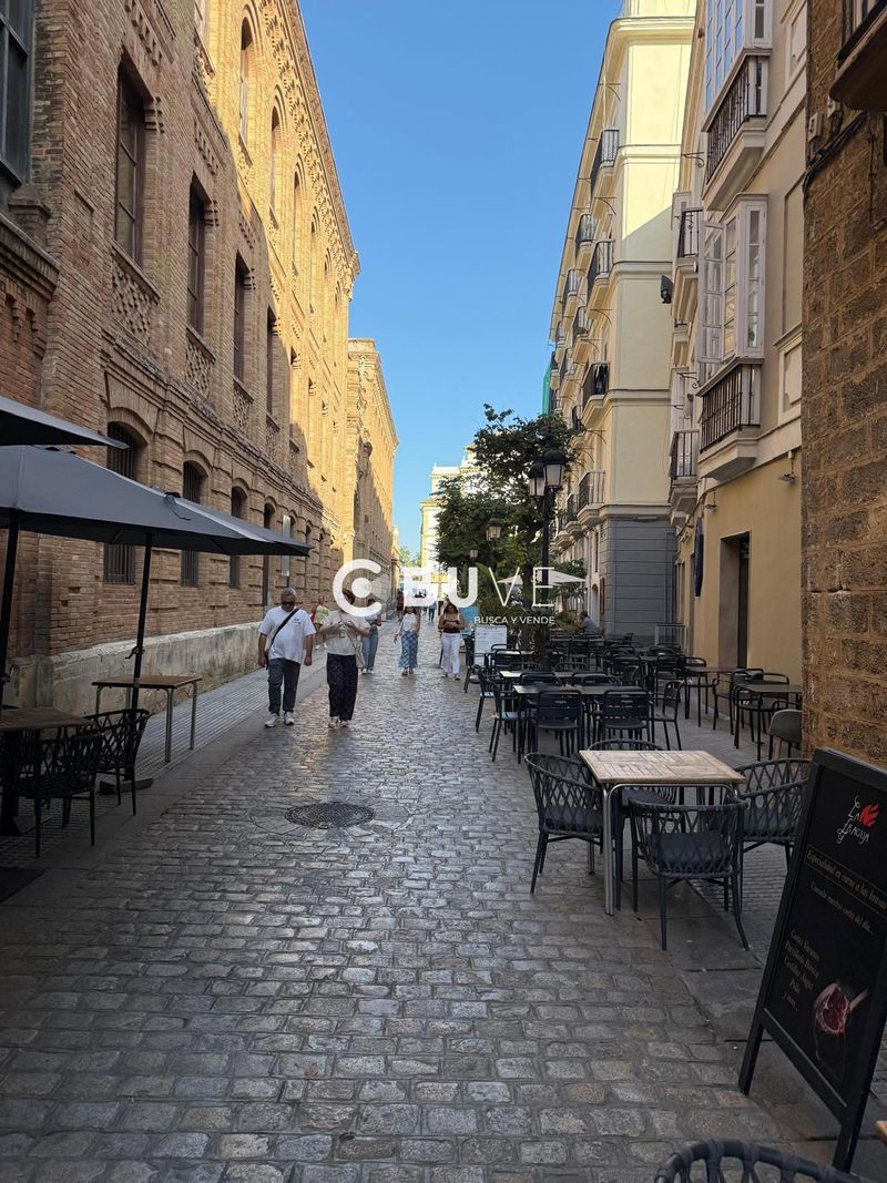 Pis en venda Cádiz. Ref: 42799. BUVE.APP