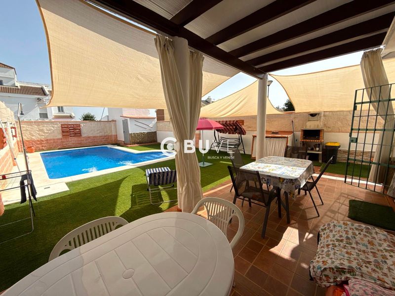 Casa en venta Huevar De Aljarafe, Sevilla. Ref: 42978. BUVE.APP
