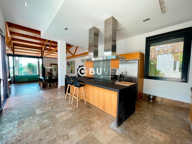 Chalet Independiente en venta Gelves, Sevilla. Ref: 43148. BUVE.APP