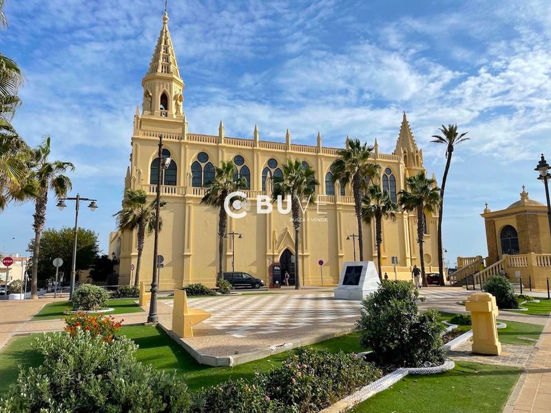 Piso en venta Chipiona, Cádiz. Ref: 43234. BUVE.APP