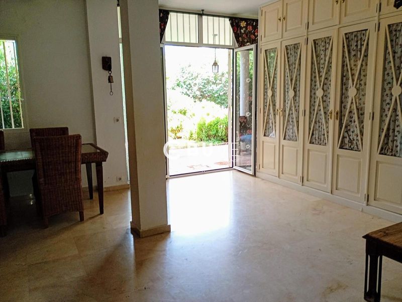 Chalet Independiente en venta Mairena Del Aljarafe, Sevilla. Ref: 43376. BUVE.APP