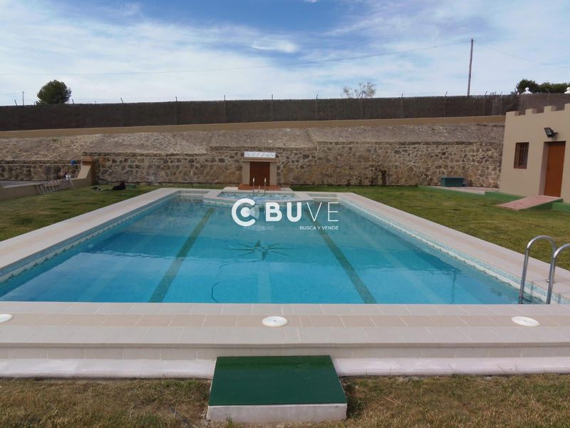 Chalet Independiente en venta Arriate, Málaga. Ref: 44211. BUVE.APP