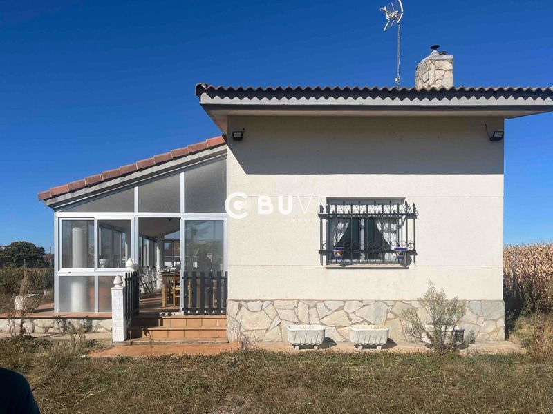 Cases en venda Santibañez De Porma, León. Ref: 44394. BUVE.APP