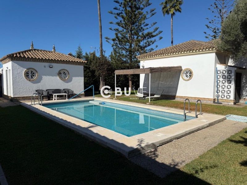 Chalet Independiente en venta Chiclana de la Frontera, Cádiz. Ref: 44794. BUVE.APP