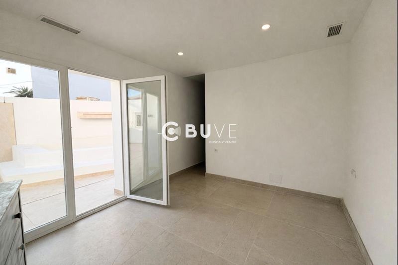 Townhouse for sale Espartinas, Sevilla. Ref: 44823. BUVE.APP