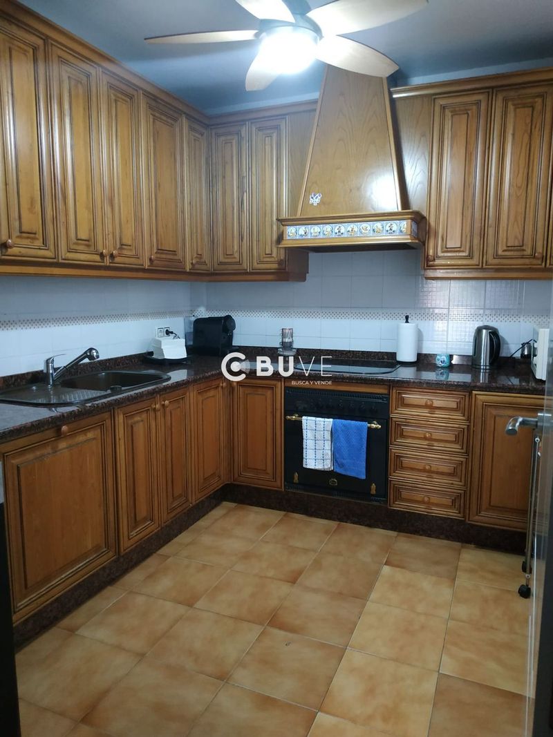 Casa en venta Tomares, Sevilla. Ref: 44877. BUVE.APP