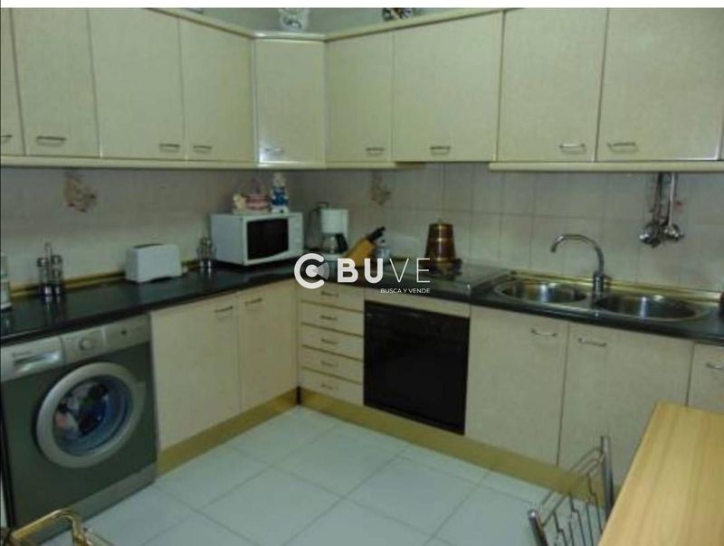 Casa en venta Valdepeñas, Ciudad Real. Ref: 45163. BUVE.APP