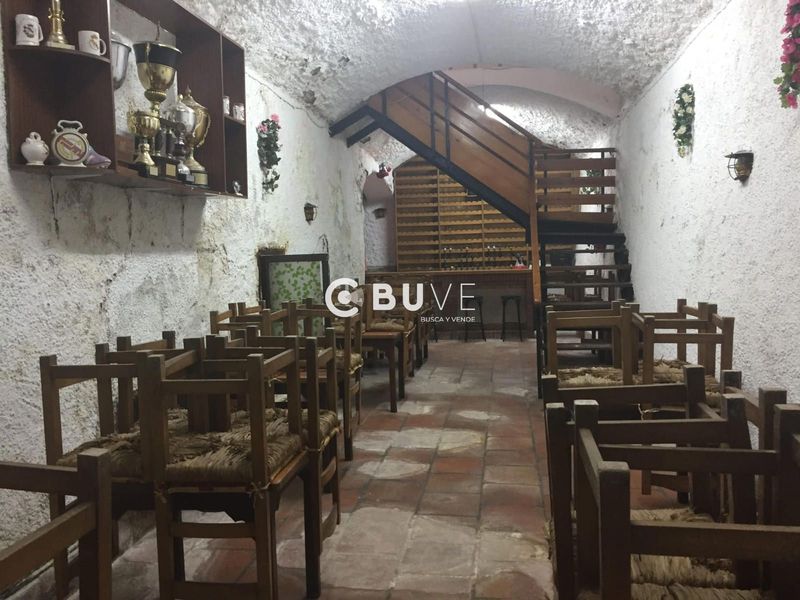 House for sale Valdepeñas, Ciudad Real. Ref: 45163. BUVE.APP