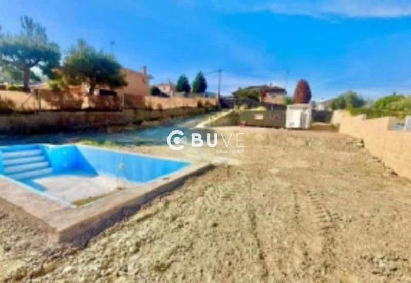 Parcela en venta Colmenar De Oreja, Madrid. Ref: 45641. BUVE.APP