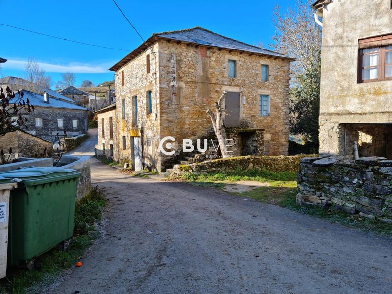 Casa en venta Vega De Valcarce, León. Ref: 45973. BUVE.APP