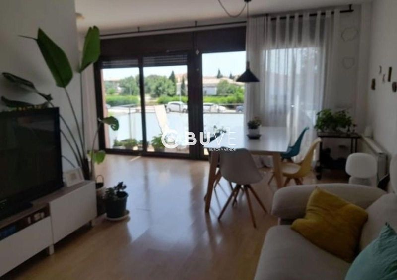 Piso en venta Navata, Girona. Ref: 45980. BUVE.APP